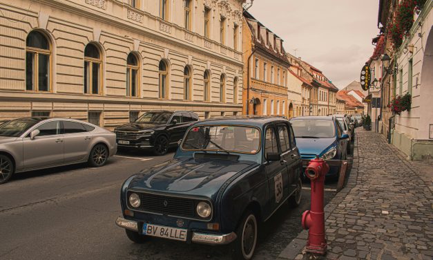 Primăria Brașov a lansat licitația pentru modernizarea străzii Narciselor, care face legătura între Brașov și Sânpetru.